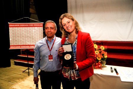 09.10.2018 - Prefeita Paula Mascarenhas durante palestra aos alunos do 9° ano do Colégio Gonzaga - Foto: Gustavo Vara