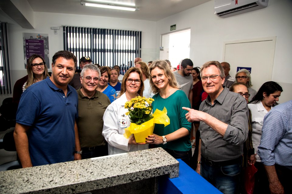 29.09.2018 - Prefeita Paula Mascarenha e o vice Idemar Barz na cerimônia de inauguração da UBS Virgilio Costa - Foto: Gustavo Vara