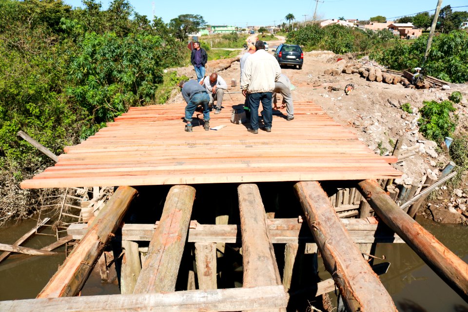 06.09.2018 - Obra na ponte do Passo Fundo - Foto Michel Corvello