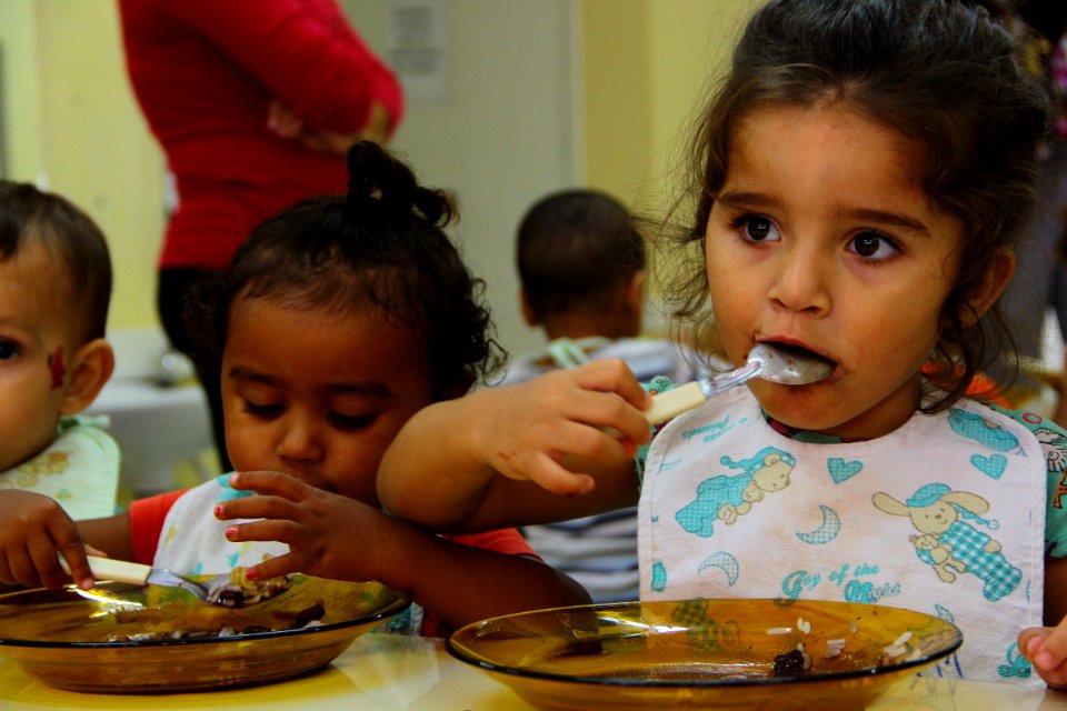 02.05.2018 - SMED - Merenda escolar - foto Marcel Avila