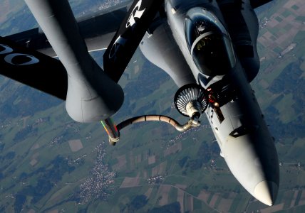 FA-18 Suisse avec KC-135 U.S. Air Force