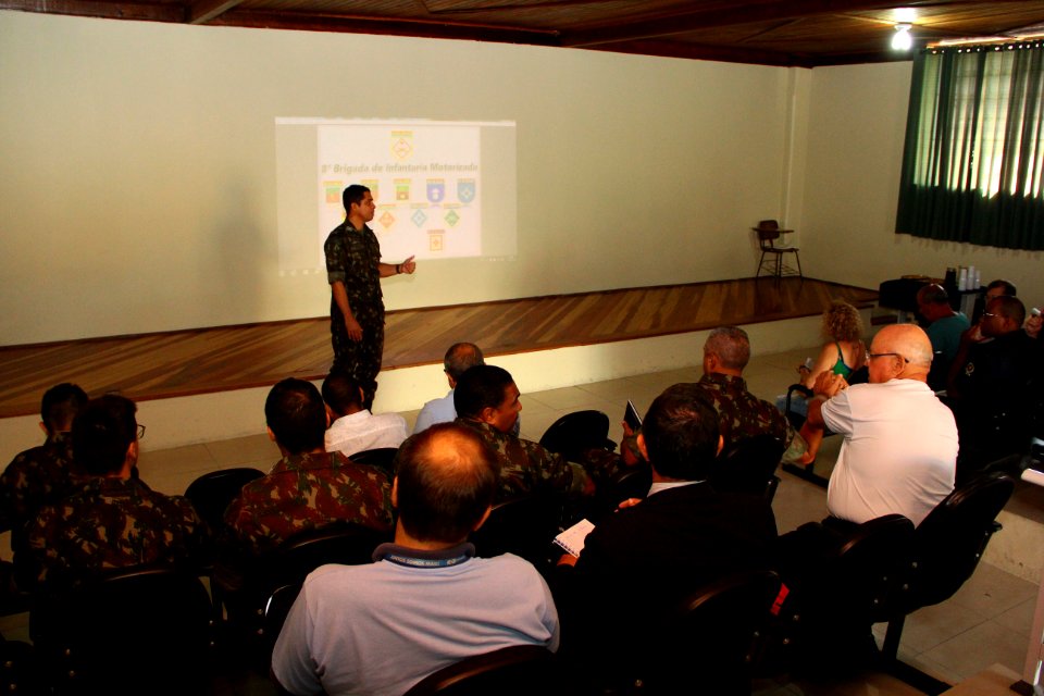 11.04.2018 - Gab Prefeita - Reunião apresentação Esquadrilha da Fumaça - Foto Marcel Avila