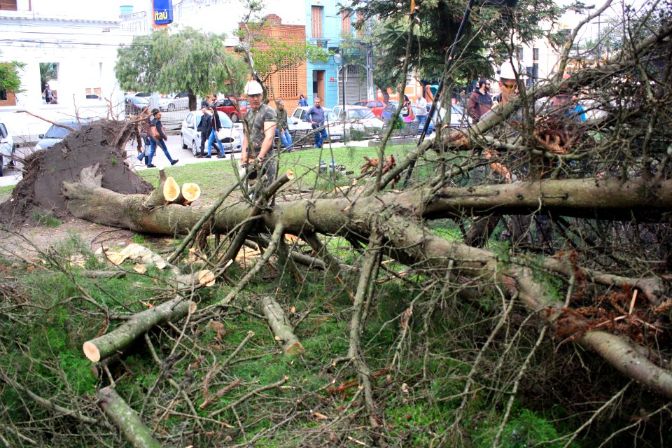 02.10.2018 - SQA - Temporal Praça Coronel Pedro Osório - Foto Marcel Avila