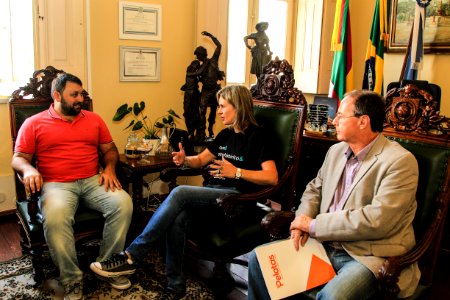 20.04.2018 - Prefeita Paula Mascarenhas durante visita do deputado Estadual João Derly (PSD) - Foto: Gustavo Vara