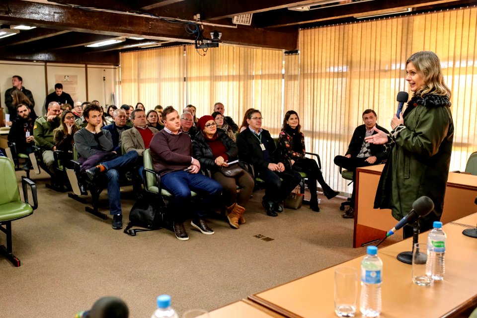 18.06.2018 Prefeita Paula palestra na Câmara de Caxias Pacto Pelotas pela Paz - Fotos Gustavo Mansur