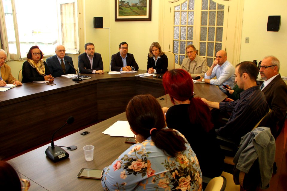 28.05.2018 - Gab Prefeita Reunião com SIMP - Foto Marcel Avila