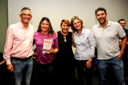 13.04.2018 - Prefeita Paula Mascarenhas    no lançamento da ampliação da cobertura da Estratégia Saúde da Família para 80% e lançamento da 4 edição do Saúde no Ônibus, que desta vez divulgará Histórias de Vida e Superação contatos por anônimos - Foto: Gus