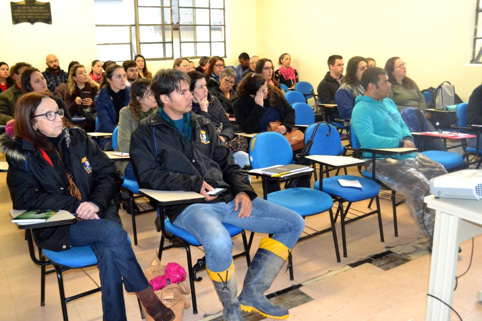 18.07.2018 - Capacitação de servidores que trabalham com portadores de deficiências - Foto Janine Tomberg (44)
