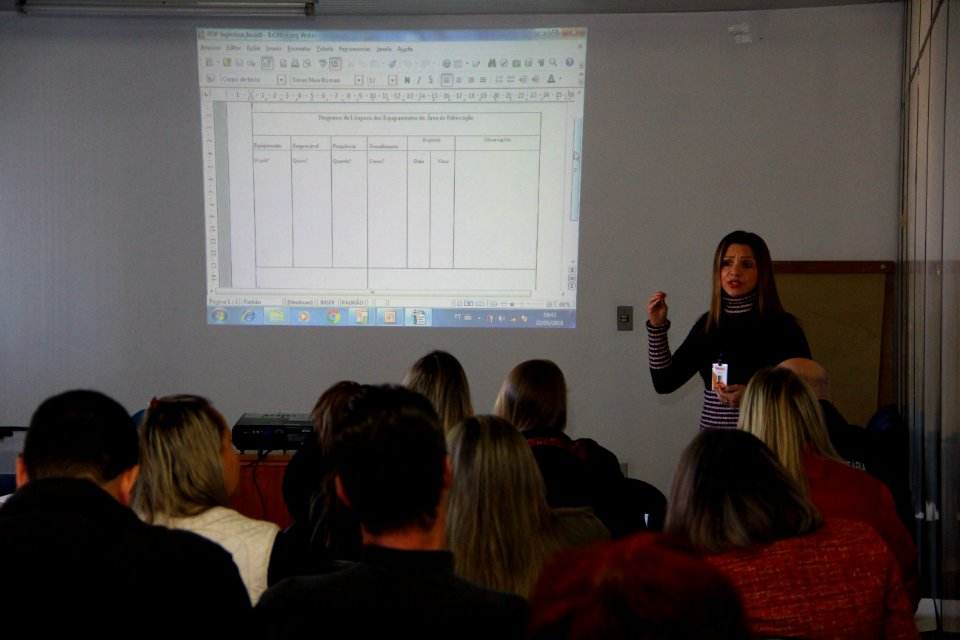 22.05.2018 - SMS -  Capacitação Doceiras da 26º Fenadoce - Foto Marcel Avila (3)