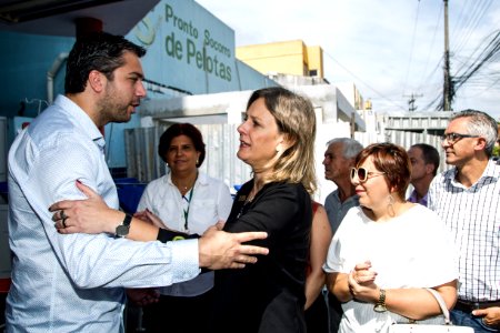 29.03.2019 - Prefeita Paula Mascarenhas no ato de entrega de materiais ao Pronto Socorro, via doação do deputado federal Daniel Trzeciak, através da não utilização de recursos em seu gabinete - Foto: Gustavo Vara