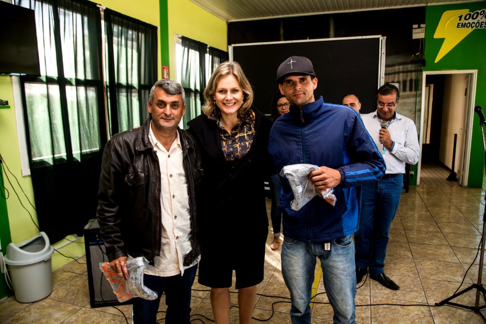 17.05.2019 - Prefeita Paula Mascarenhas participa do almoço de confraternização dos apenados do MOP com a presença de familiares - Foto: Gustavo Vara