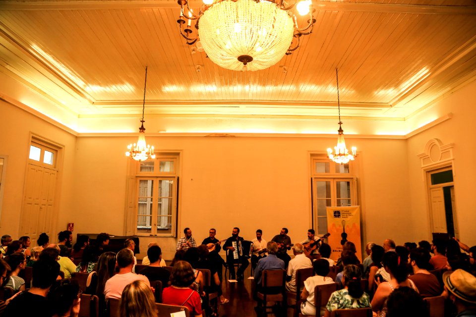 15.01.2019 - Prefeito em exercício Idemar Barz prestigia a apresentação Grupo de Choro - Festival na Comunidade. programação do Festival Internacional Sesc de Música - Foto: Gustavo Vara