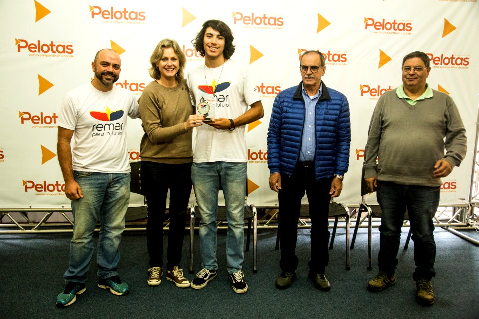 14.05.2019 - Prefeita Paula Mascarenhas realiza a entrega  de homenagens aos participantes do projeto Remar Para o Futuro - Foto: Gustavo Vara