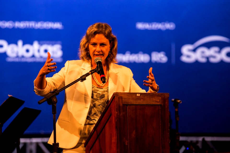 14.01.2019 - Prefeita Paula Mascarenhas e o vice Idemar Barz na abertura oficial do Festival Internacional SESC de Música - Foto: Gustavo Vara