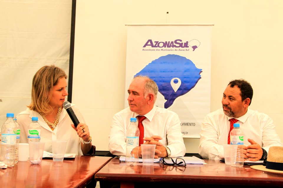 20.02.2019 - Prefeita Paula Mascarenhas participa da reunião da Azonasul na Colheita do Arroz Foto: Gustavo Vara
