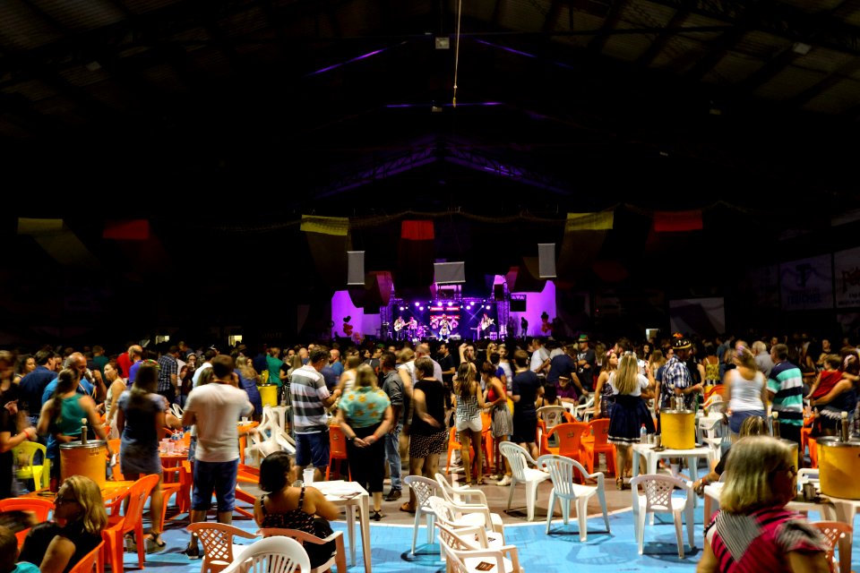 Vice-prefeito Idemar Barz na 3ª Deutsches Fest - Foto Michel Corvello