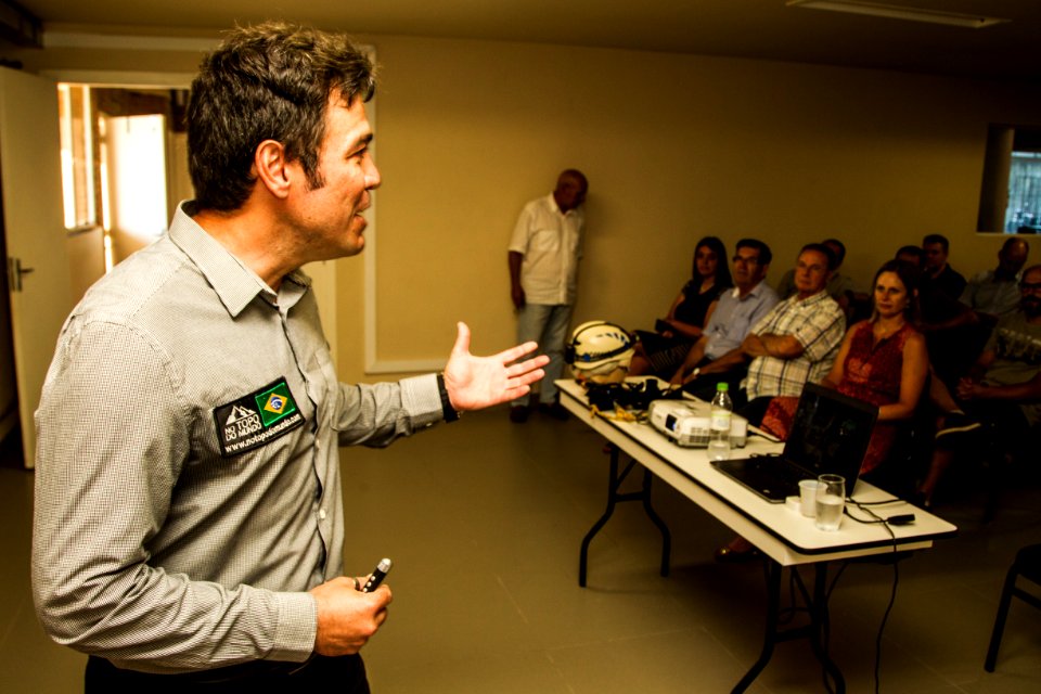 29.01.2019 - Palestra de Cristiano Muller - No topo do mundo: Conquistando oseu Everest, no Parque Tecnológico - Foto: Gustavo Vara