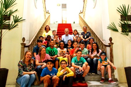 23.11.2017 - Prefeito em exercício Idemar Barz recebe alunos da Escola Fernando Osório que visitam o Paço Municipal
