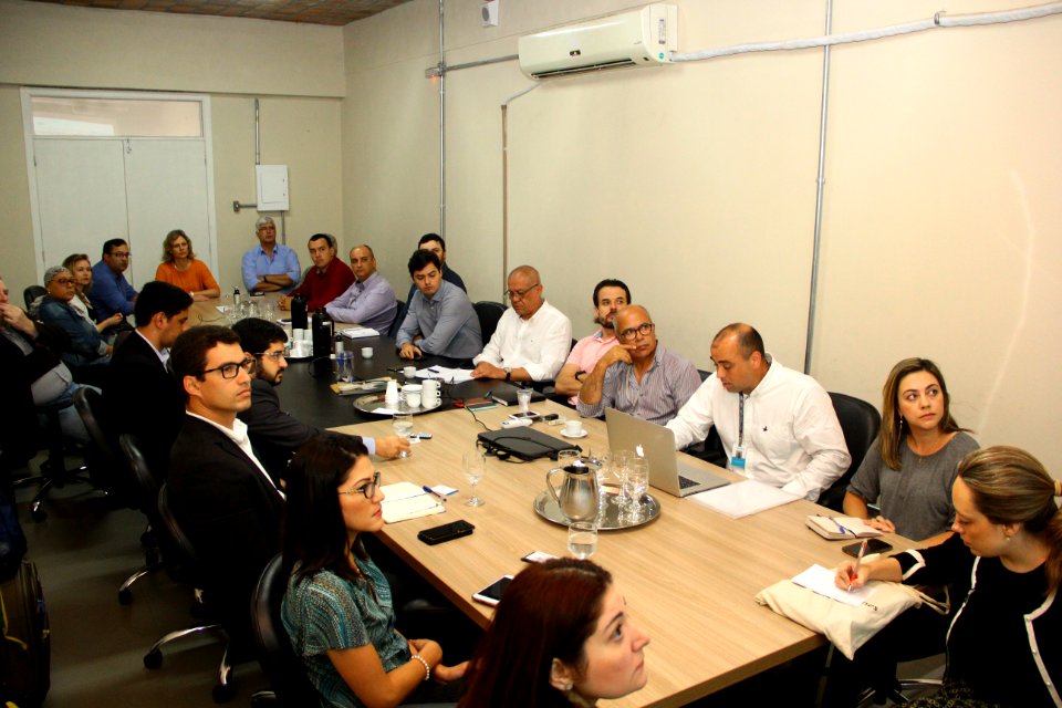18.12.2018 - Gab Prefeita - Reunião Iluminação Pública com BNDES - Foto Marcel Avila