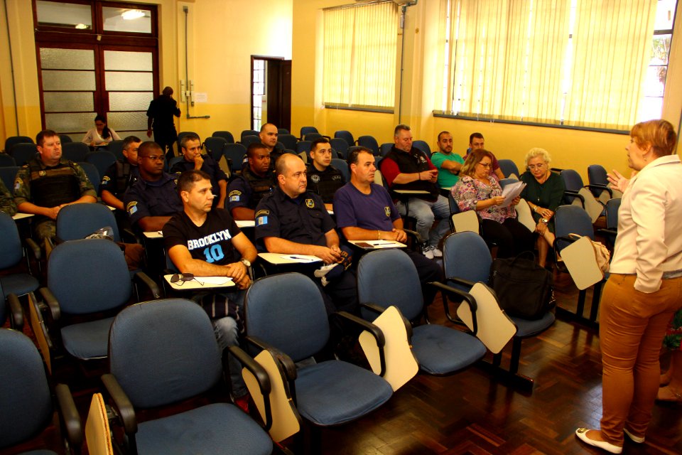 06.04.2018 - SSP - Primeira capacitação da GM para atendimento pacientes em surto - Foto Marcel Avila