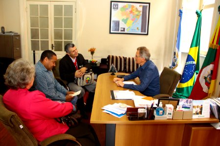 28.11.2018 - Gab Vice Prefeito - Visita do novo coordenador da 26° Região Tradicionalista - Foto Marcel Avila