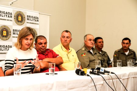 12.03.2019 - Prefeita Paula Mascarenhas participa de coletiva de imprensa para apresentação do projeto torcida mista Bra x Pel - Foto: Gustavo Vara