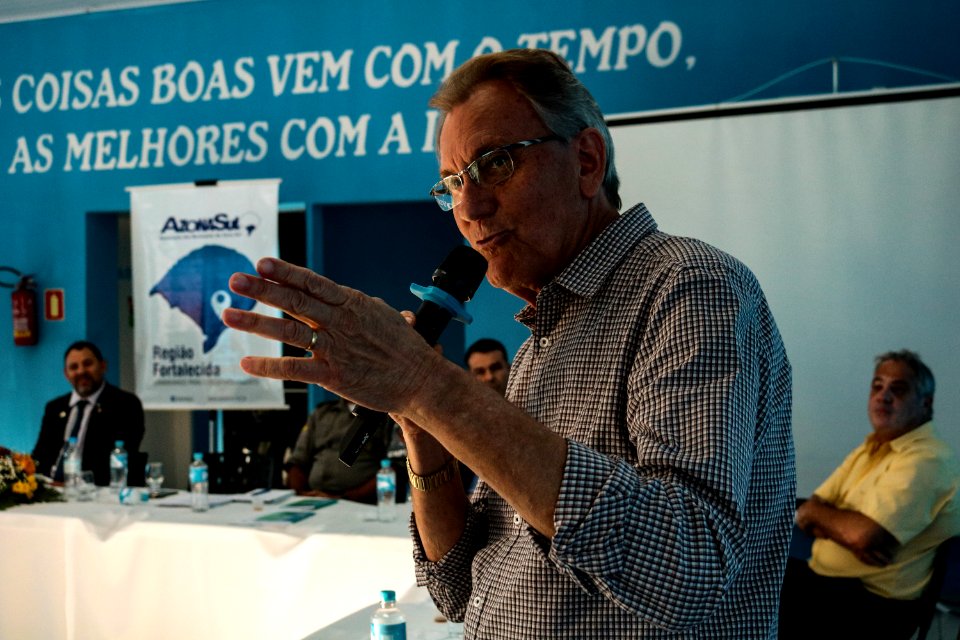 22.03.2019 - Vice-prefeito Idemar Barz representa prefeita em reunião da Azonasul em Arroio Grande - Foto Michel Corvello