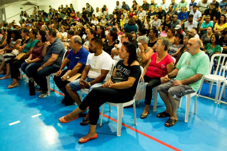14.03.2019 - Prefeita Paula Mascarenhas em reunião sobre a regularização das áreas do Meneghetti e Dulce - Foto Gustavo Vara