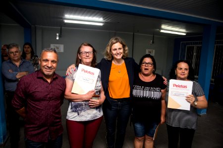 28.11.2018 - Prefeita Paula Mascarenhas realiza entrega da regularização fundiária do Loteamento Verona - Foto: Gustavo Vara