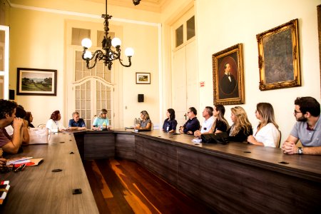 01.04.2019 - Prefeita Paula Mascarenhas realiza assinatura da portaria que constitui a comissão especial responsável pelo processo eleitoral do Conselho Tutelar - Foto: Gustavo Vara