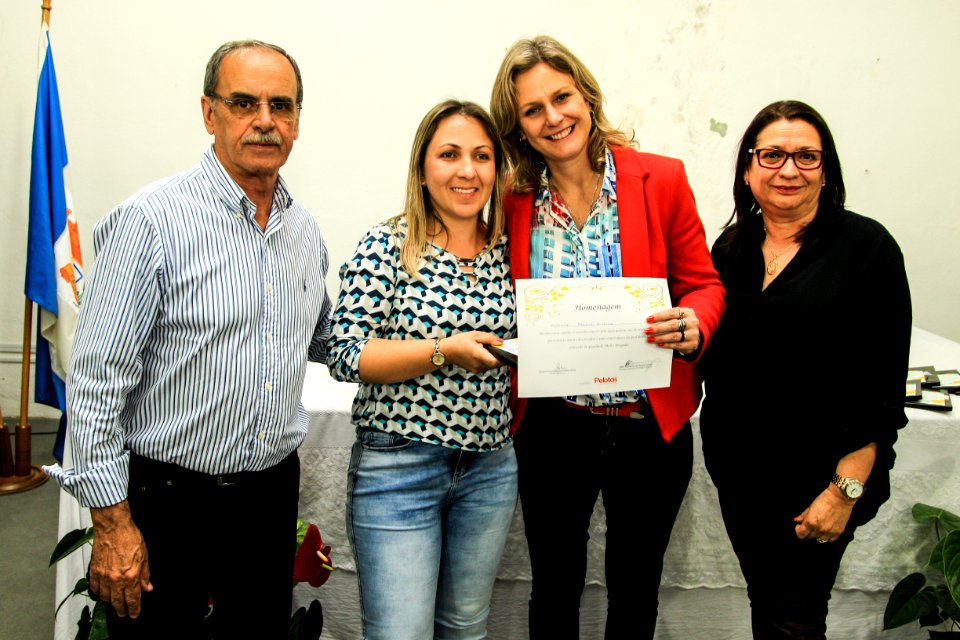 19.10.2018 - Prefeita Paula Mascarenhas durante homenagem ao Dia do Professor aos professores da rede municipal - Foto: Gustavo Vara