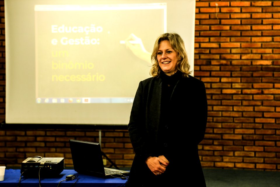12.09.2018 - Prefeita Paula Mascarenhas realiza palestra aos gestores da educação em São Lourenço do Sul - Foto: Gustavo Vara