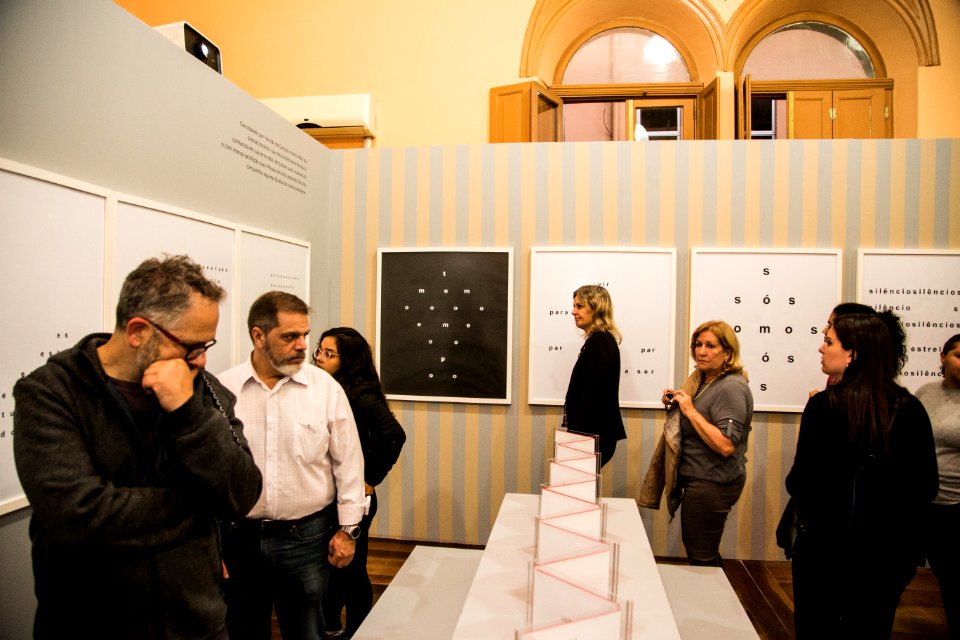 07.11.2018 - Prefeita Paula Mascarenhas participa da abertura da exposição L.C. VINHOLES: CONSTELAÇÕES E FRONTEIRAS DISSIPADAS - comemorações do 32º aniversário de fundação do Museu - Foto: Gustavo Vara