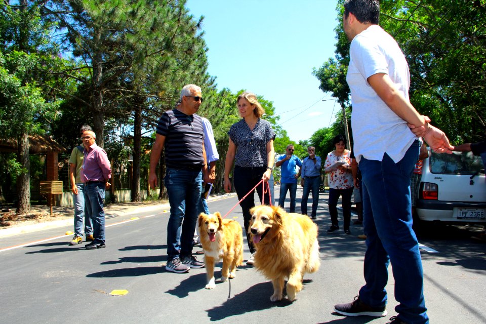 10.12.2018 - Gab Prefeita - Entrega Rua Lisboa - Foto Marcel Avila