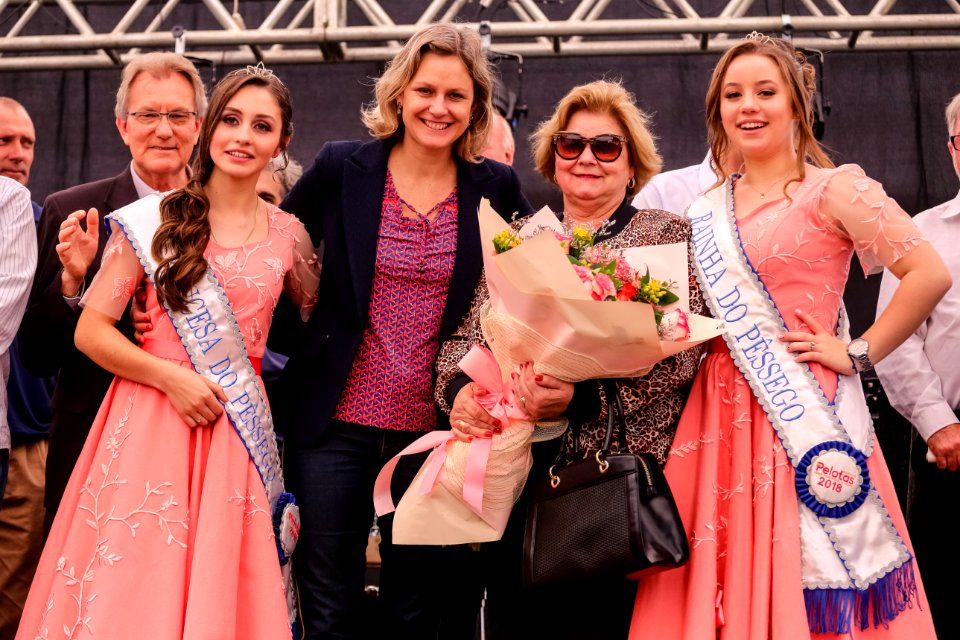 02.12.2018 Abertura Oficial da Festa Municipal do Pêssego - Fotos Gustavo Mansur
