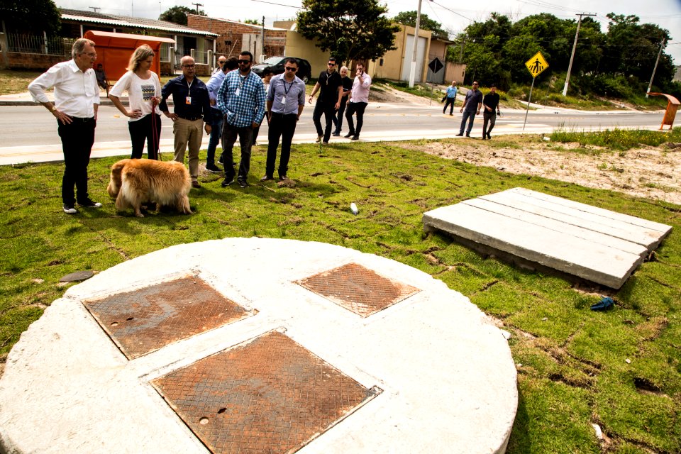 18.10.2018 - Prefeita Paula Mascarenhas e o vice Idemar Barz realizam caminhada de entrega das avenidas 25 de julho e Leopoldo Brod - Foto: Gustavo Vara
