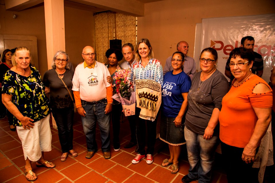 08.04.2019 - Prefeita Paula Mascarenhas realiza assinatura da ordem de início das obras de reforma do Cras São Gonçalo no Navegantes - Foto: Gustavo Vara