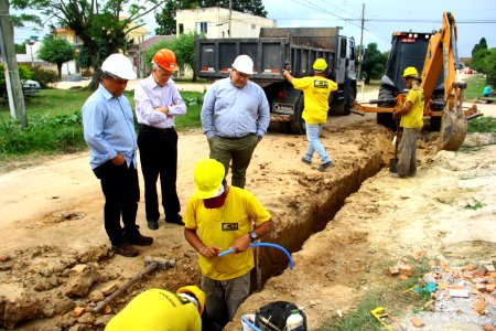 26.03.2019 - Gab Vice Prefeito - Prefeito em exercício vistoria obras do SANEP - Foto Marcel Avila