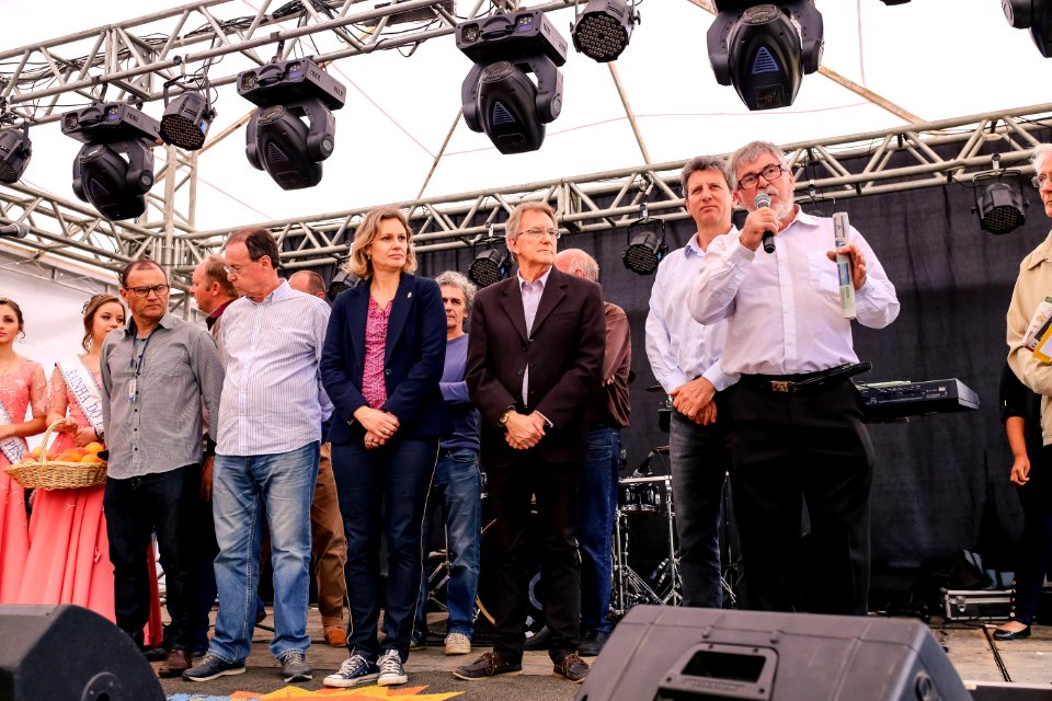 02.12.2018 Abertura Oficial da Festa Municipal do Pêssego - Fotos Gustavo Mansur