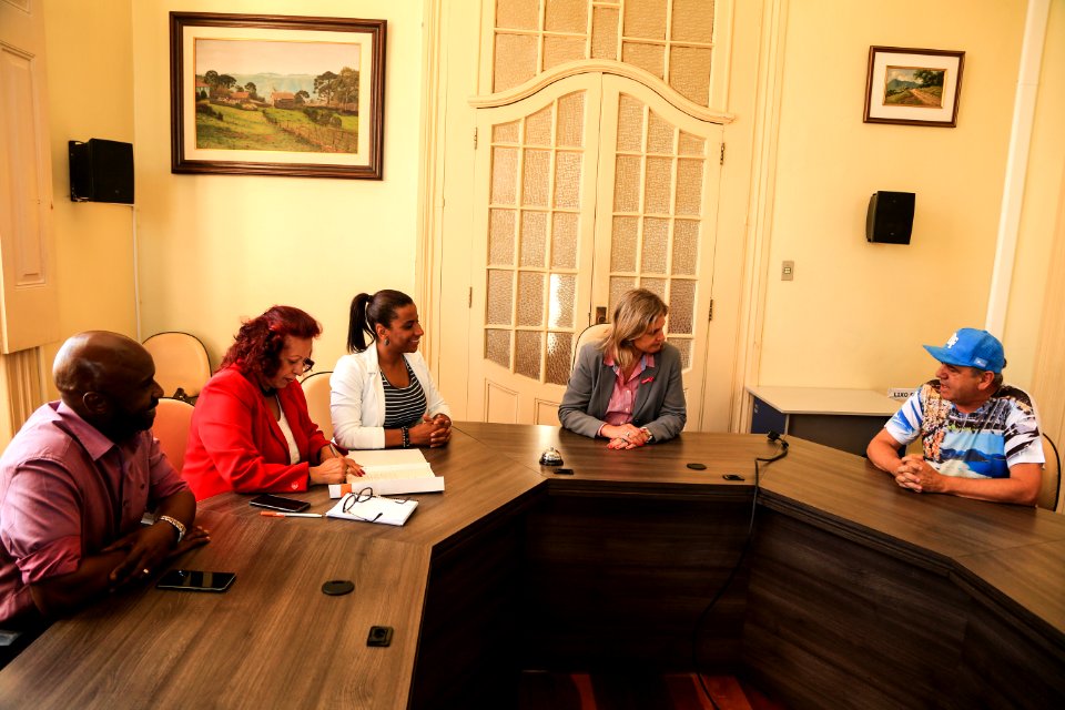 23.10.2018 - Prefeita Paula Mascarenhas realiza assinatura das leis de autoria da vereadora Daiane Dias  - Foto: Gustavo Vara