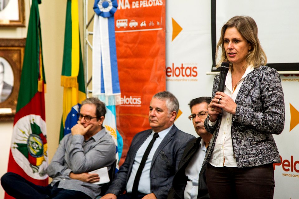 25.04.2019 - Prefeita Paula Mascarenhas durante apresentação do Plano de Mobilidade Urbana - Foto: Gustavo Vara