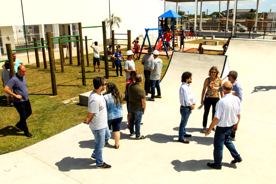 04.01.2019 - Prefeita Paula Mascarenhas visita às obras do CEU Dunas  - Foto: Gustavo Vara