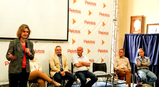 30.11.2018 - Prefeita Paula Mascarenhas e o vice Idemar Barz no evento de abertura da Semana Municipal de Conscientização à proteção da vida animal e Lançamento da cartilha do Comupa - Foto: Gustavo Vara