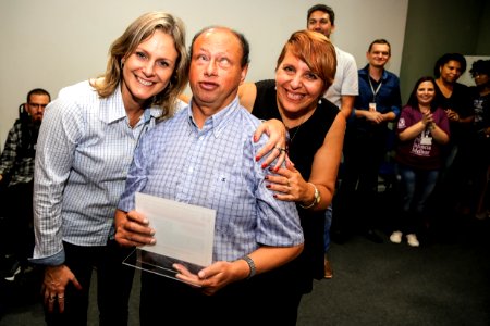 13.04.2018 - Prefeita Paula Mascarenhas    no lançamento da ampliação da cobertura da Estratégia Saúde da Família para 80% e lançamento da 4 edição do Saúde no Ônibus, que desta vez divulgará Histórias de Vida e Superação contatos por anônimos - Foto: Gus