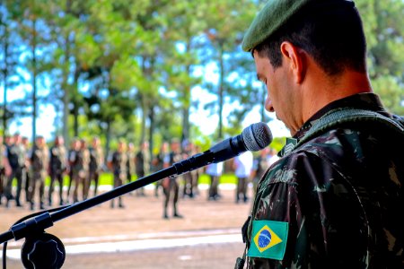 17.04.2019 - Vice-prefeito Idemar Barz é homenageado pelo Exército Brasileiro