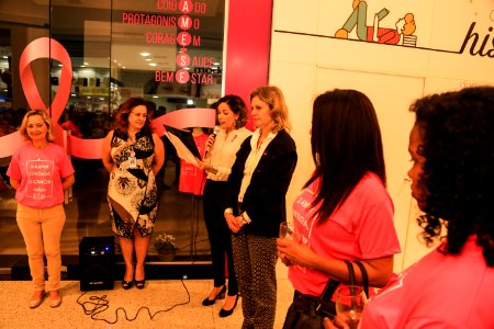 08.10.2018 - 20:00 - Prefeita Paula Mascarenhas prestigia  a inauguração da Loja Rosa do Instituto Bouquet do Amor - Foto: Gustavo Vara
