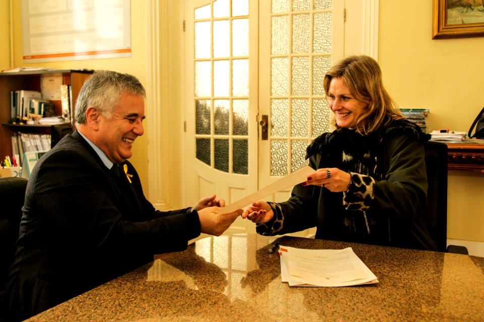 04.09.2018 - Prefeita Paula Mascarenhas durante assinatura de leis do vereador Enéias Clarindo  - Foto: Gustavo Vara