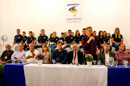 29.11.2018 - Gab Vice - Idemar Barz e Jair Seidel com Formandos da Emater em Canguçu - Foto Michel Corvello