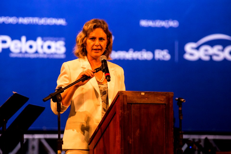 14.01.2019 - Prefeita Paula Mascarenhas e o vice Idemar Barz na abertura oficial do Festival Internacional SESC de Música - Foto: Gustavo Vara
