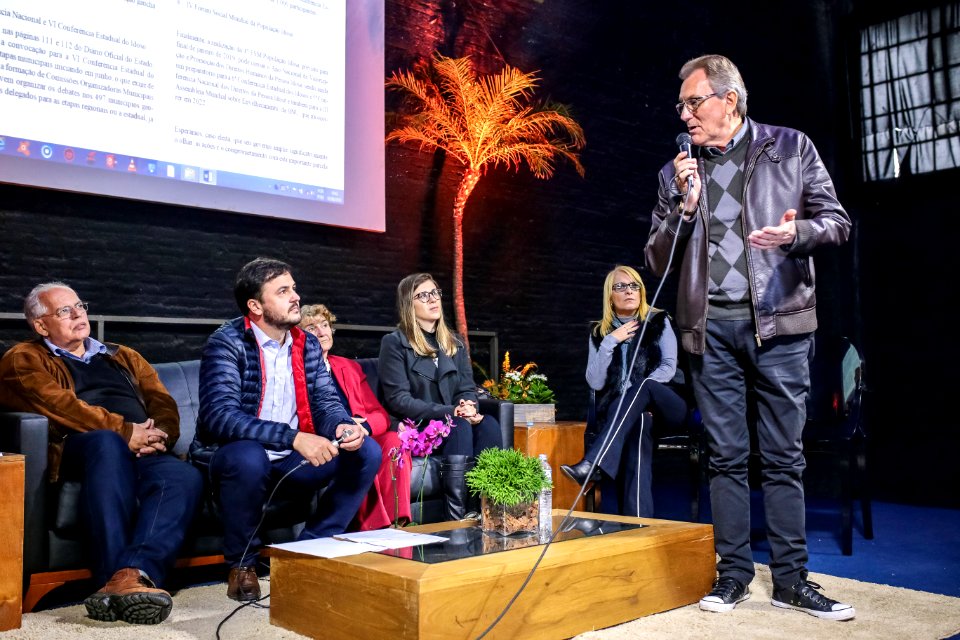 05.06.2018 Painel sobre políticas públicas do idoso - Fotos Gustavo Mansur